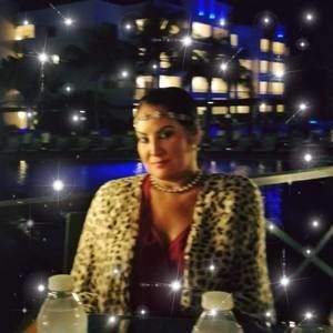 Meet your Posher, Lisa